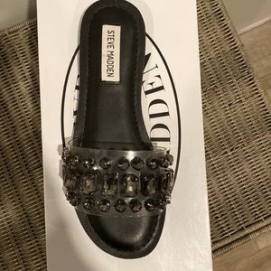 Steve Madden Black Gem Sandals 6.5